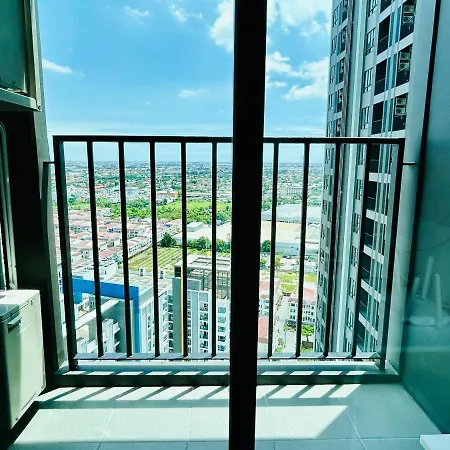 Nue Noble Srinakarin Apartment Bangkok Exterior photo